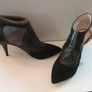 Marc Fisher Black Snake Skin and Suede High-heel c